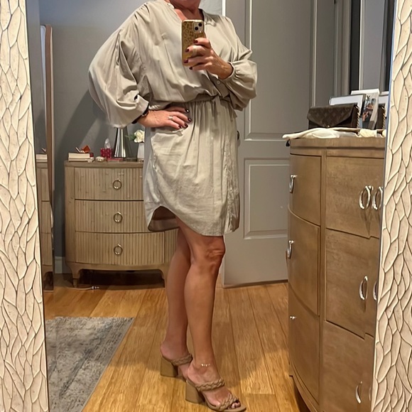 Splendid Collection Blaise Tie-Front Long Sleeve Dress - Picture 6 of 14